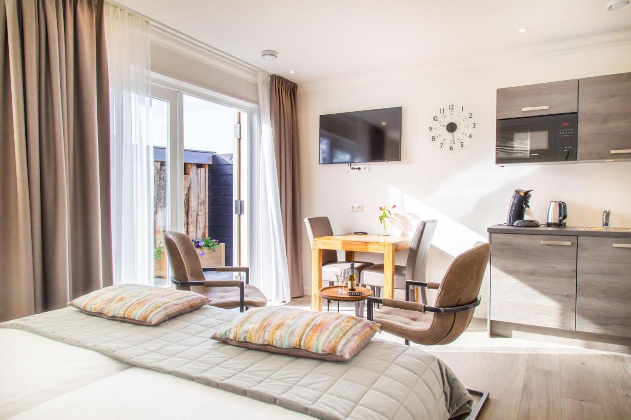 Luxe kamer Chambre Renard met eigen terras Zoutelande Exterior foto